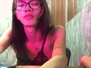 Cam4 Free Live Porn of 7yvess