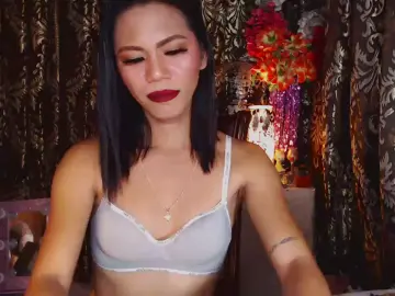 Cam4 Live Sex Cam of HugeCockMariane