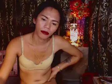 Cam4 Adult Video Chat of HugeCockMariane