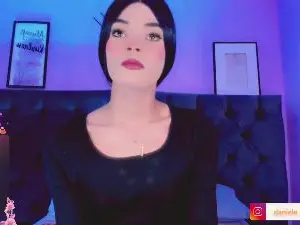 Cam4 Watch Live Sex Cams of Amira_Ember