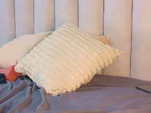 Cam4 Nude Webcam of Nahomi_Campbell