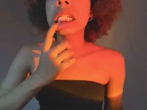 Cam4 Adult Video Chat of calliedemon_