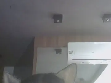 Cam4 Private Sex Chat of SkinnyKittenCam