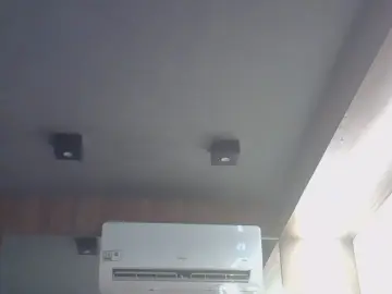 SkinnyKittenCam from cam4