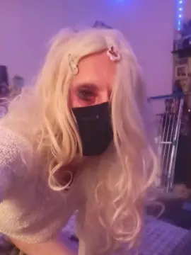 Cam4 Live Porn of ichimmini