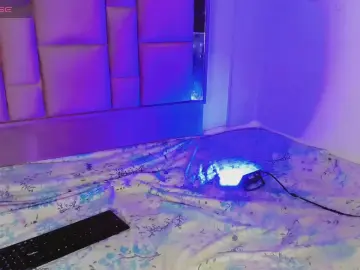 Cam4 Free Live Porn of lucianadolltx