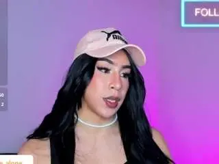 alonehazel01 from camsoda