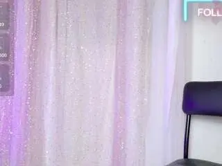 Camsoda Adult Video Chat of alonehazel01