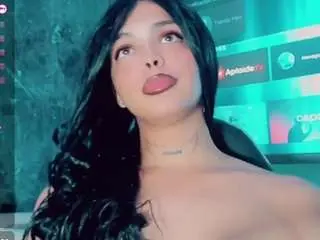 Camsoda Live Sex Cam of emmasaenz