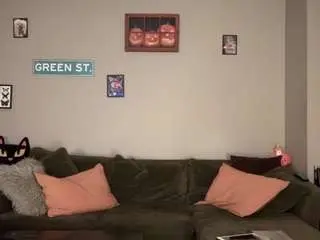greenxxxqueen from camsoda