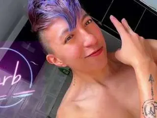 Camsoda Free Porn Cam of edwardtrans17