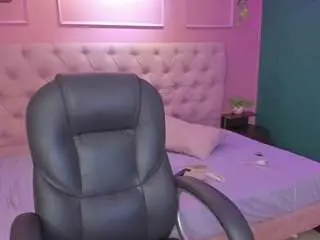 Camsoda Nude Webcam of isabellareyes1