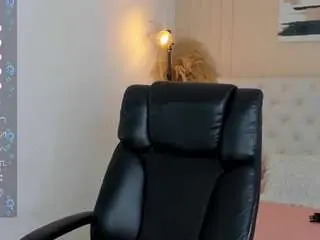 Camsoda Adult Webcams of ari-ana