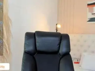 Camsoda Free Porn Cam of ari-ana