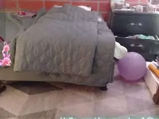 Camsoda Sex Cam of foxy-pet