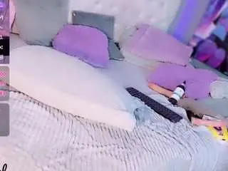 Camsoda Watch Live Sex Cams of bellahottestt