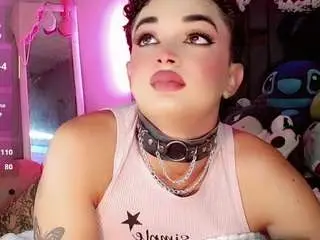 Camsoda Free Live Porn of kattievsweet