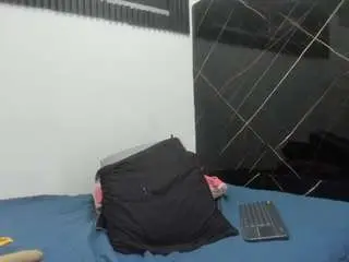 Camsoda Free Live Porn of analia-smith