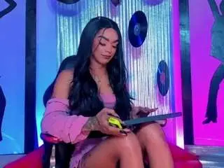 Camsoda Nude Webcam of nickyminach