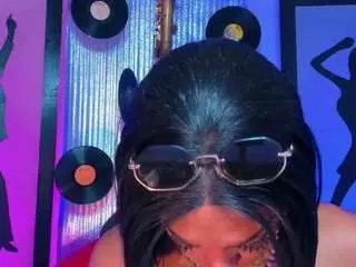 nickyminach from camsoda