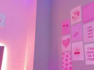 Camsoda Live Porn of jazlyn-doll