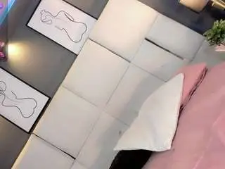 Camsoda Free Live Porn of manellyksparklee