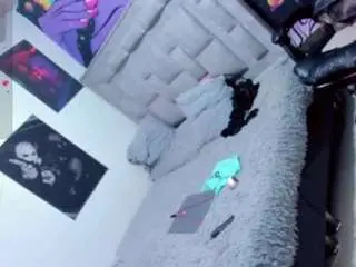 Camsoda Nude Webcam of valentinawilsonn