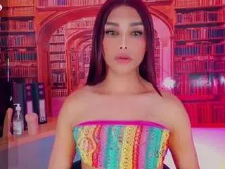 Camsoda Sex Cam of emeli-roushot