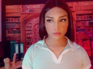 Camsoda Free Live Porn of emeli-roushot