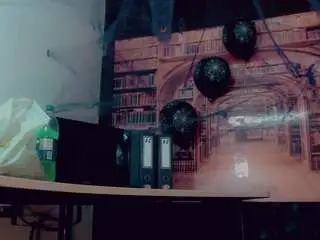 Camsoda Free Porn Cam of emeli-roushot