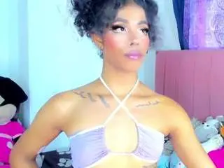 Camsoda Nude Webcam of blooond