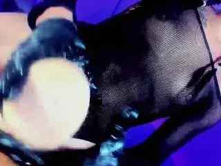 Camsoda Live Porn of miikaelaortiz