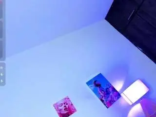 Camsoda Free Porn Cam of camila-hott1