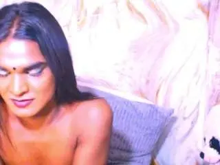 Camsoda Nude Webcam of spicybarbie4u
