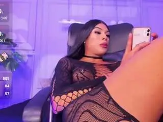 Camsoda Private Sex Chat of keytin-thomson