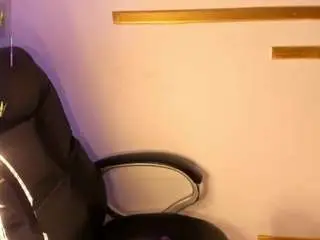 Camsoda Live Sex Cam of aidan-twiink
