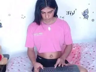 Camsoda Adult Video Chat of karen-sofia-19
