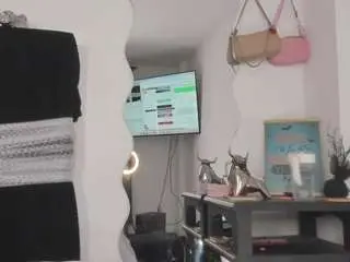 Camsoda Free Live Porn of sarahernandez1