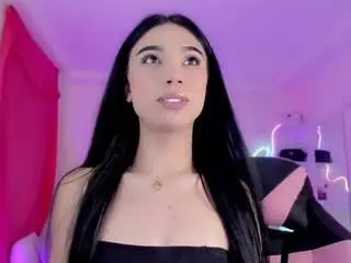 Camsoda Nude Webcam of reashell01