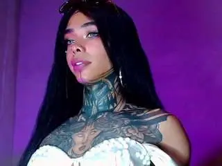 yosselincameron1218 from camsoda