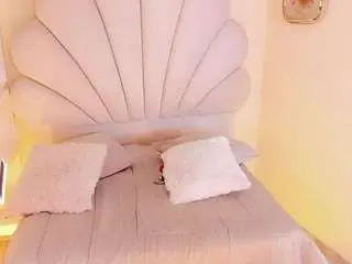 Camsoda Nude Webcam of valentinamarinn