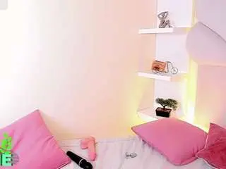 Camsoda Nude Webcam of valentinamarinn