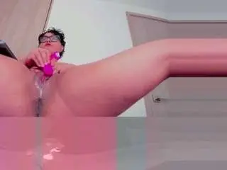 Camsoda Free Live Porn of isabellamout
