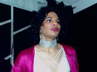 naomyrousee from camsoda
