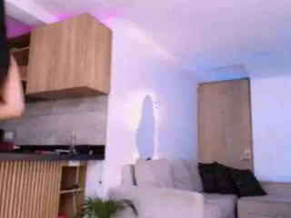 Camsoda Watch Live Sex Cams of sofia-crawford