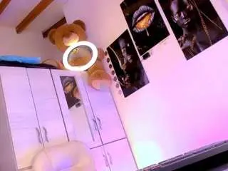 Camsoda Adult Webcams of alexia-corleoni