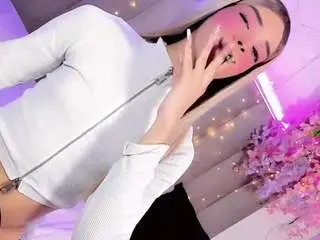Camsoda Sex Cam of ninaa-keyli