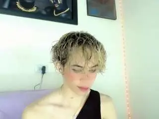 Camsoda Live Sex Cam of shopie-mia