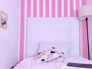 Camsoda Sex Cam of alinasimmons