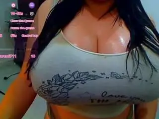 hillarysofia from camsoda